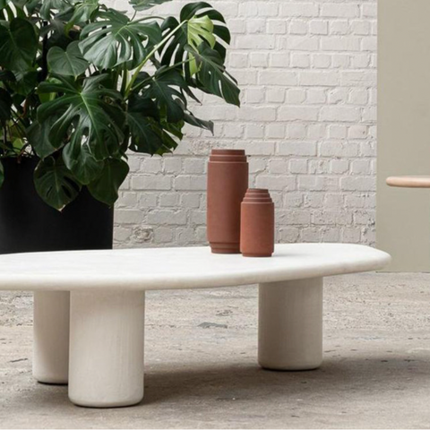 LA VEZERE SALONTAFEL