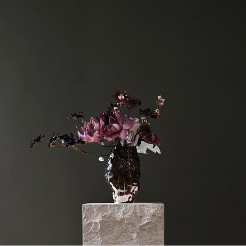 Katachi Vaas - small