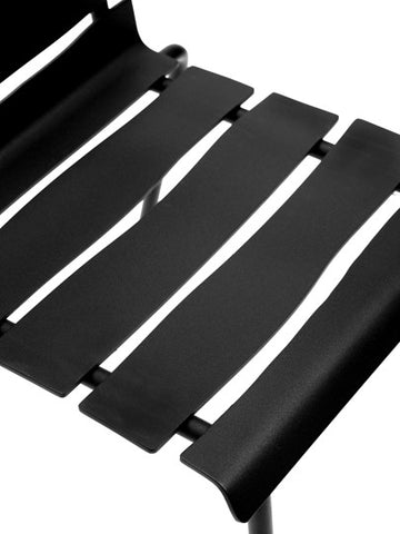 Toonzaalmodel SET van 2: aligned outdoor chair